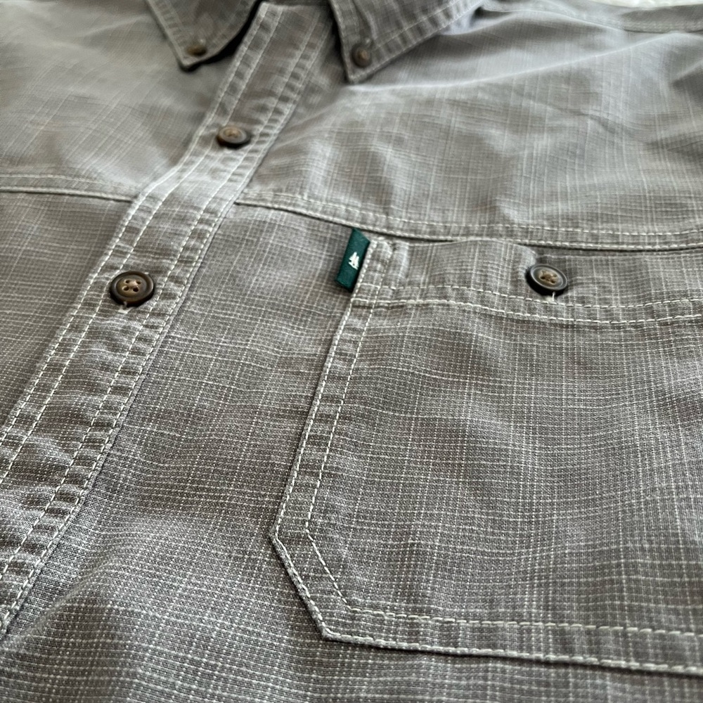 GH Bass & Co Mens Short Sleeve Button down collared Shirt men’s Large - Picture 8 of 10